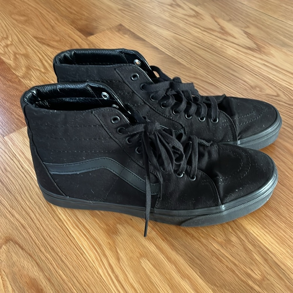 Van’s Sk8-Hi High Top Canvas Shoe